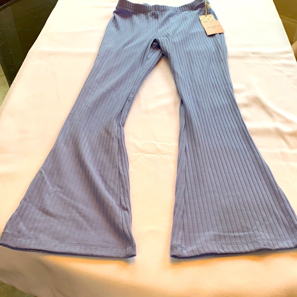 💜NWT- lavender ribbed boot cut pants💜